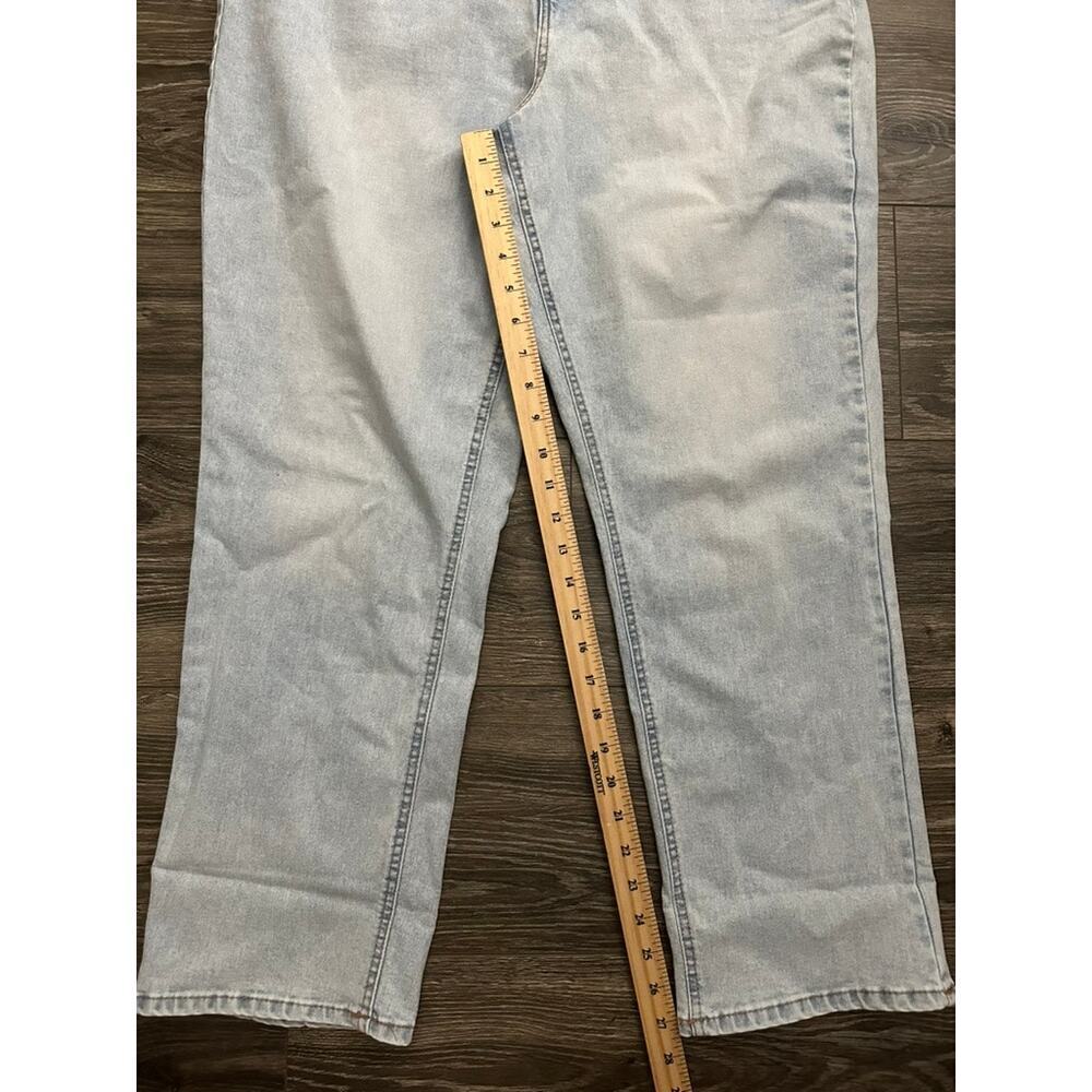 Frye Jeans High Rise Cuffed Crop Stevie Wash Denim Size 16/34 Inseam NWT - Picture 2 of 7